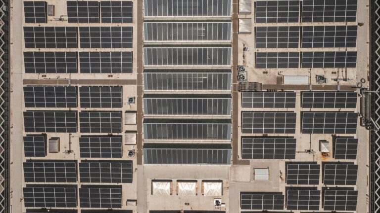 Pourquoi utiliser PVGIS pour augmenter la rentabilité des panneaux solaires ?