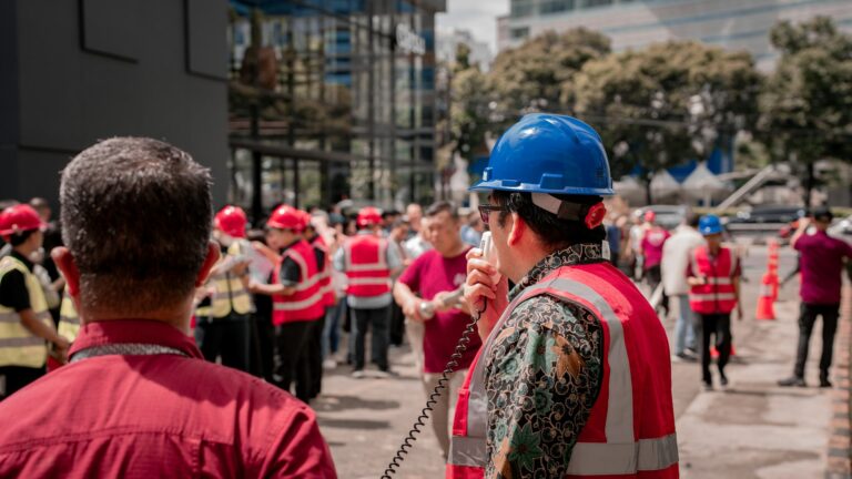 Travaux ratés, chantier bloqué : comment obtenir réparation